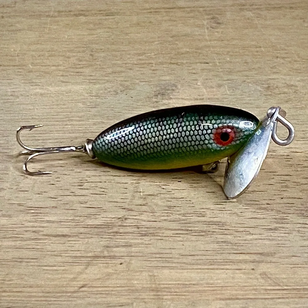 Vintage Jitterbug Style Lure 2.5” Topwater with 2‎ Treble Hooks